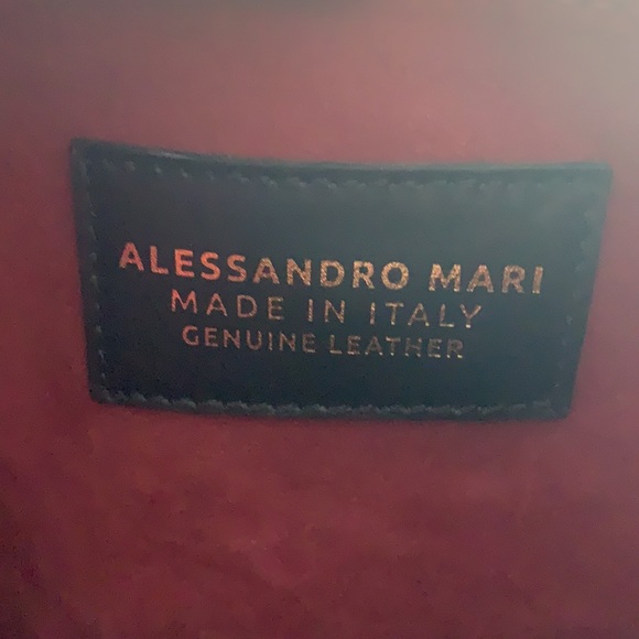Genuine Leather Made in 🇮🇹 Handbag - Picture 7 of 7